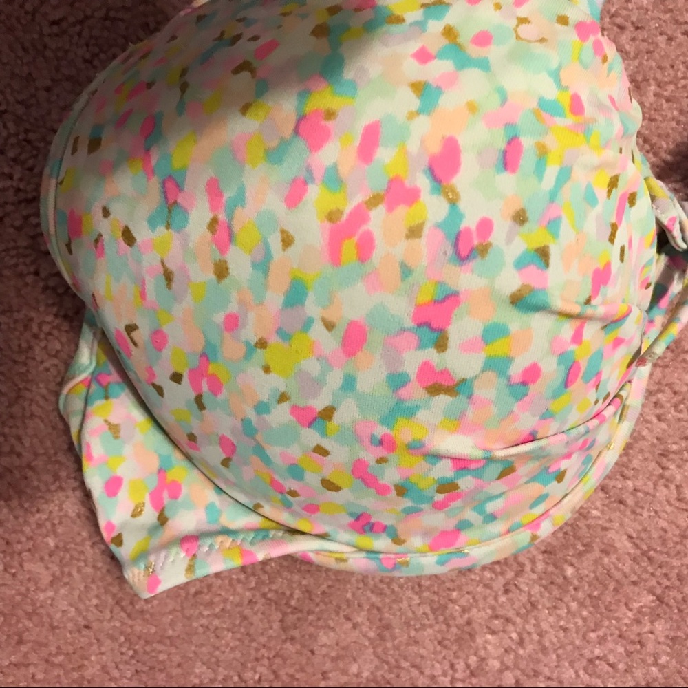 Patterned bathing suit - Picture 2 of 5
